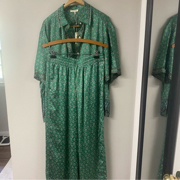 MAX STUDIO Outfit - Picture 1 of 10